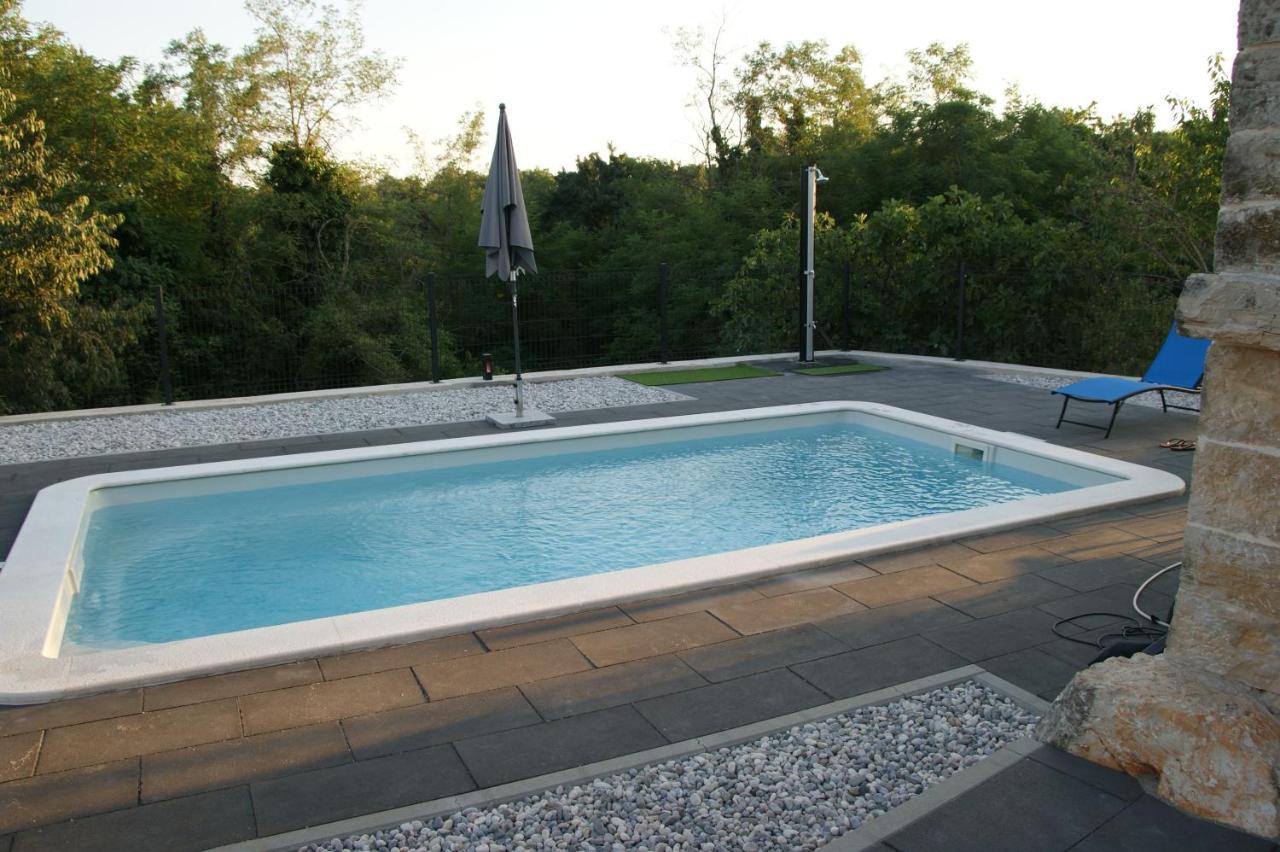 Villa Lita พาซิน ภายนอก รูปภาพ